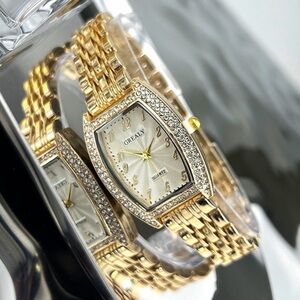 Luxury Gold Panther-Style Watch | Crystal Bezel Rectangular Face